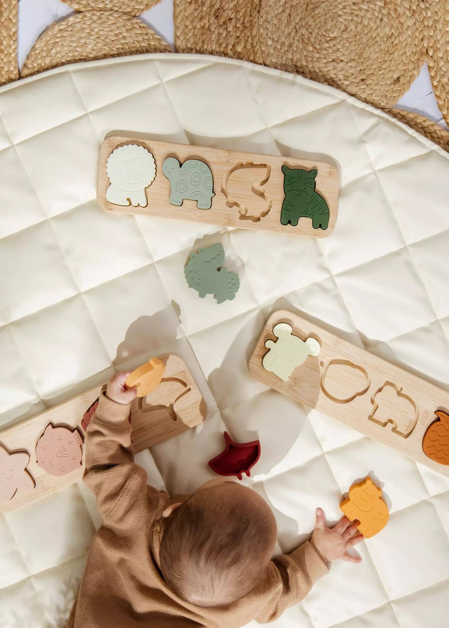 savannah - wooden and silicone puzzle