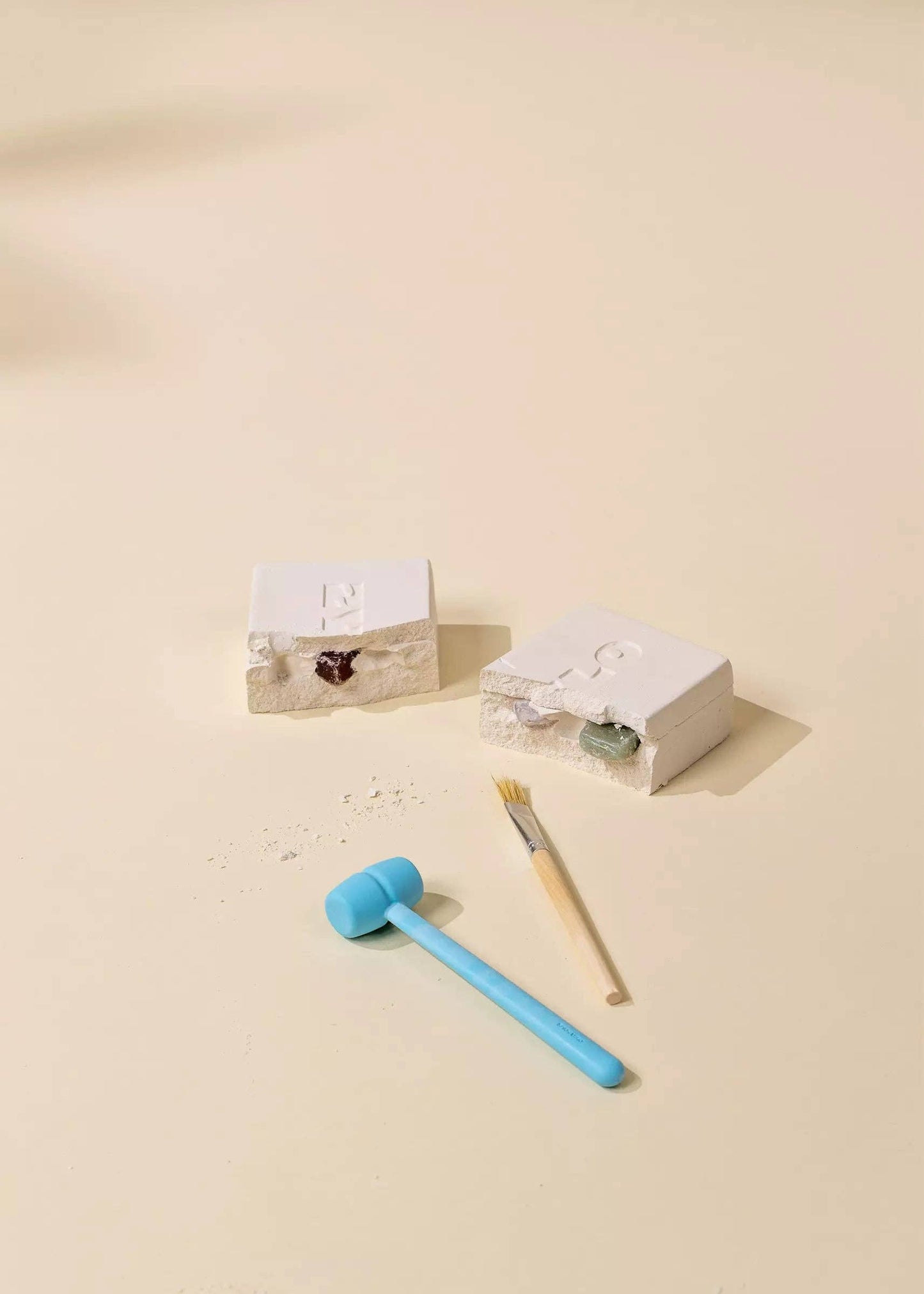 gemstones & fossils geological excavation set