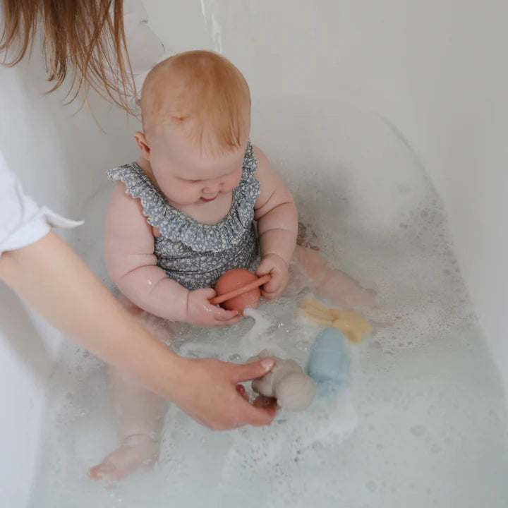 mold-free bath play set - space