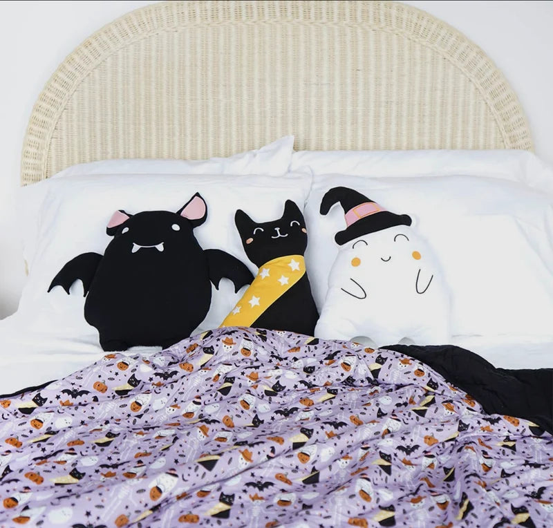 black cat halloween pillow