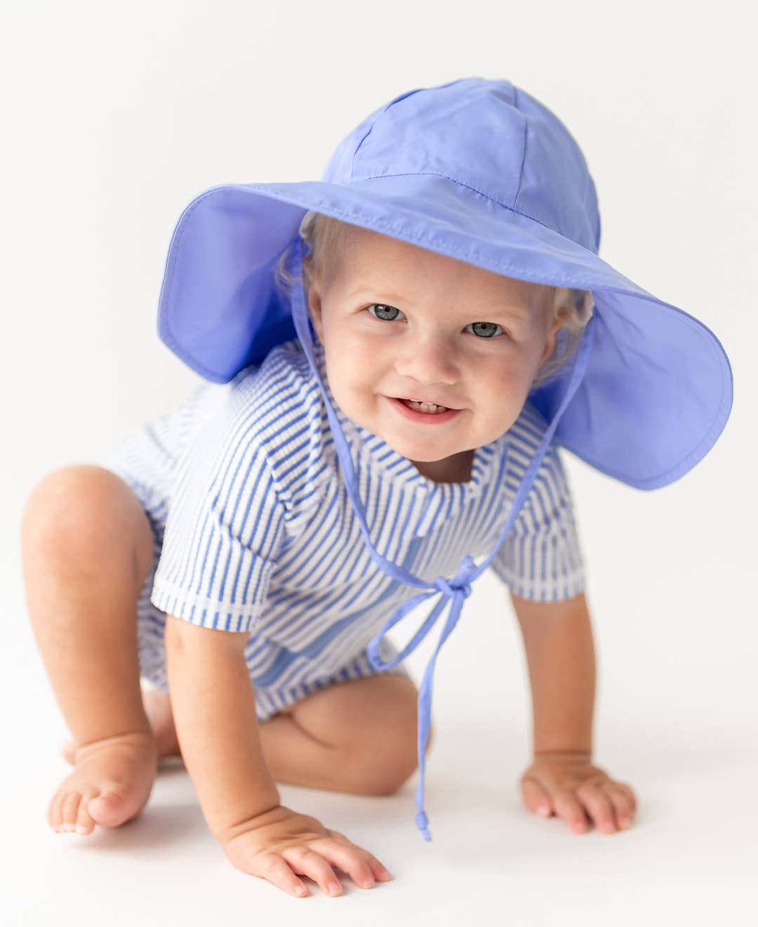 Short-Sleeve Onepiece Swimsuit - Periwinkle Seersucker