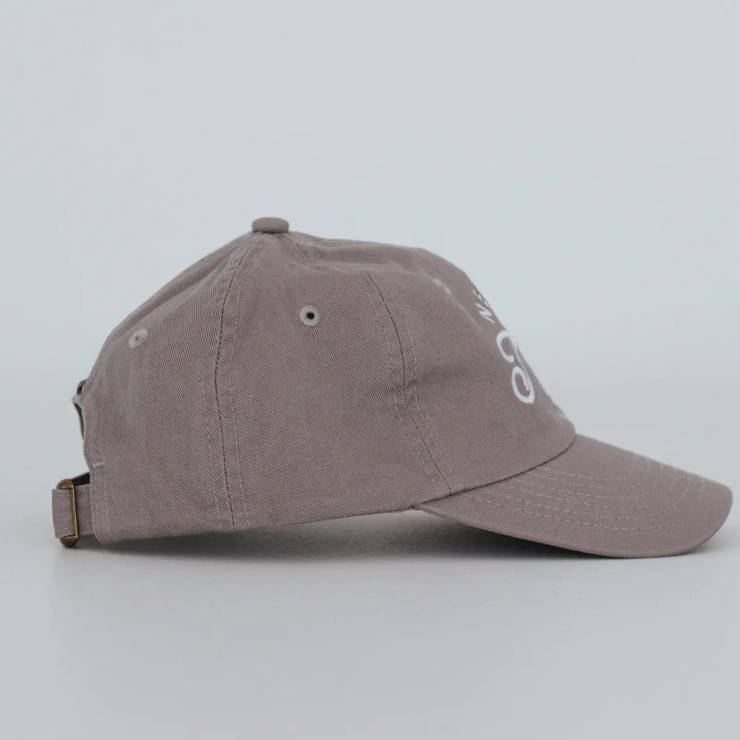 twill hat - nearly feral charcoal