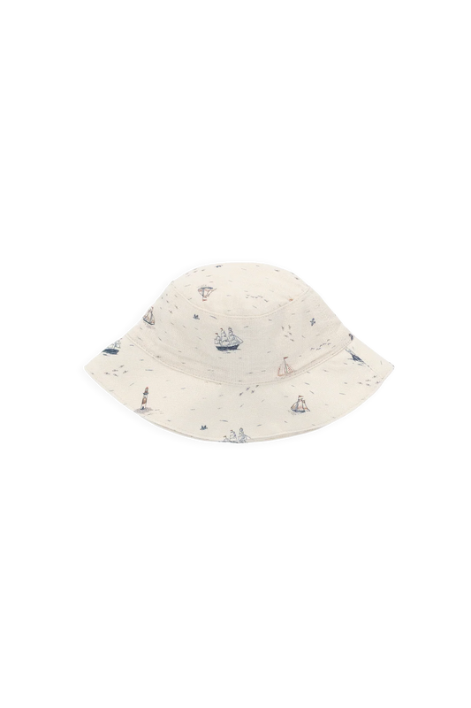 sailing day - woven bucket hat